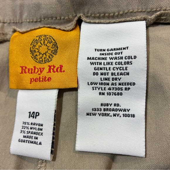 Ruby Rd. Petite Beige Capris - Picture 3 of 3